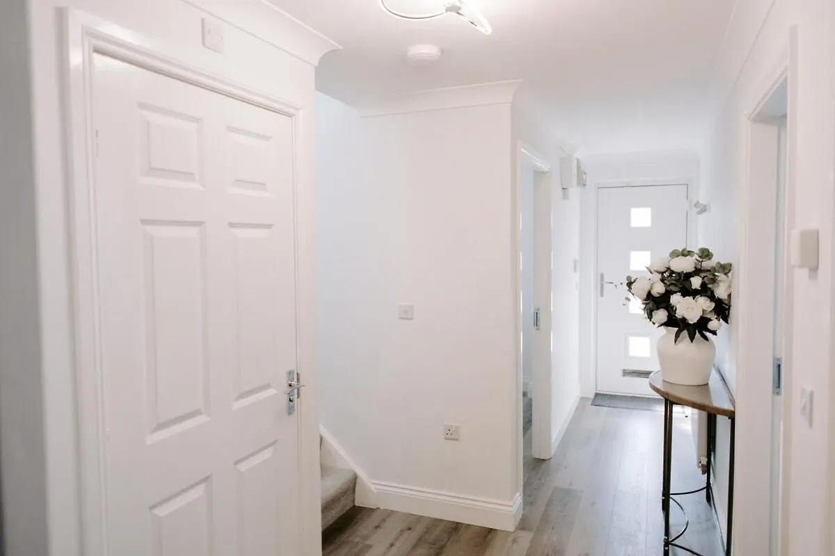 Apsley Way, 5 Bed 4 Bathroom House Thornaby on Tees United Kingdom