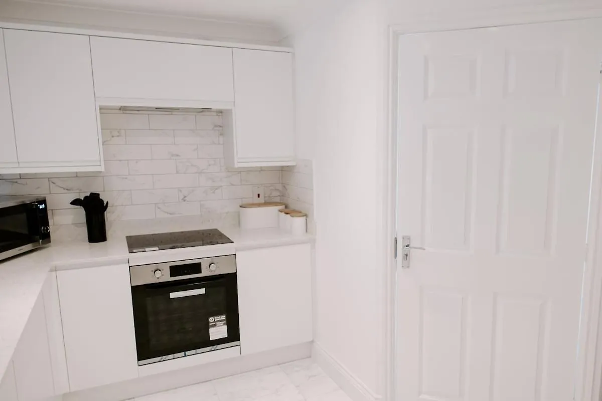 Holiday home Apsley Way, 5 Bed 4 Bathroom House Thornaby on Tees